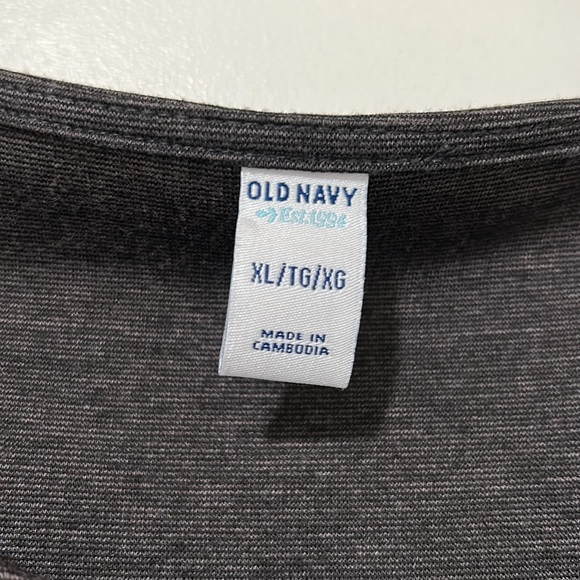 Old navy dress - Picture 3 of 3